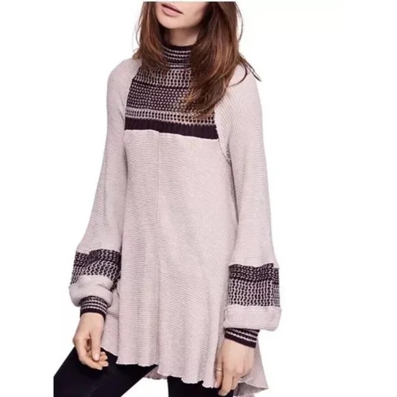 Free People Snow Day Thermal Knit Sweater Size Medium - Picture 1 of 8